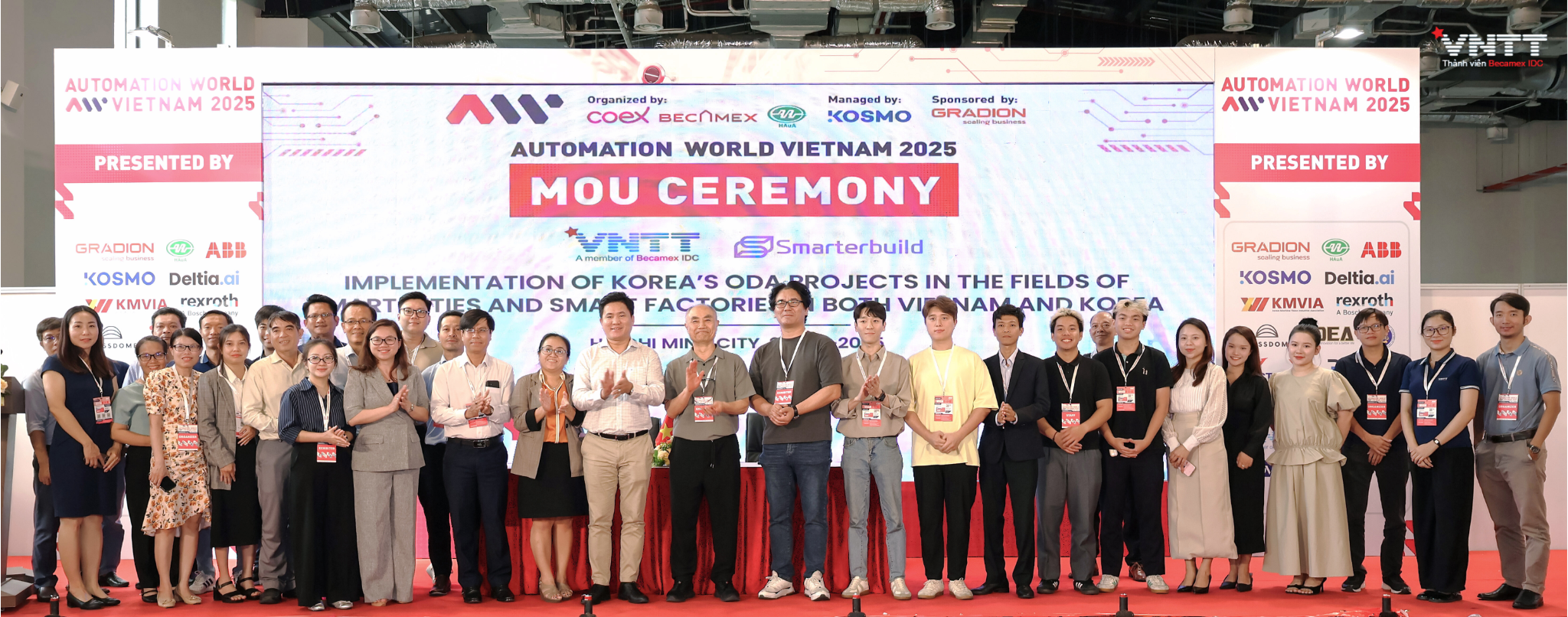 VNTT và SmarterBuild ký kết Bản Ghi Nhớ hợp tác phát triển dự án Thành phố Thông minh và Công nghiệp Thông minh